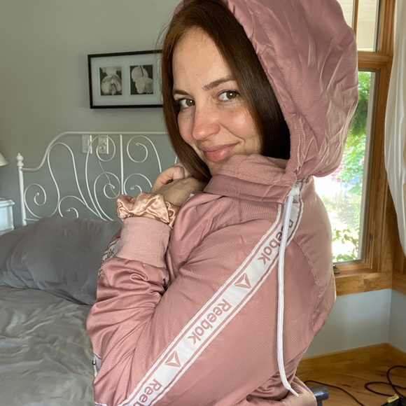 Rose pink Reebok Jacket size women’s medium - Picture 6 of 8